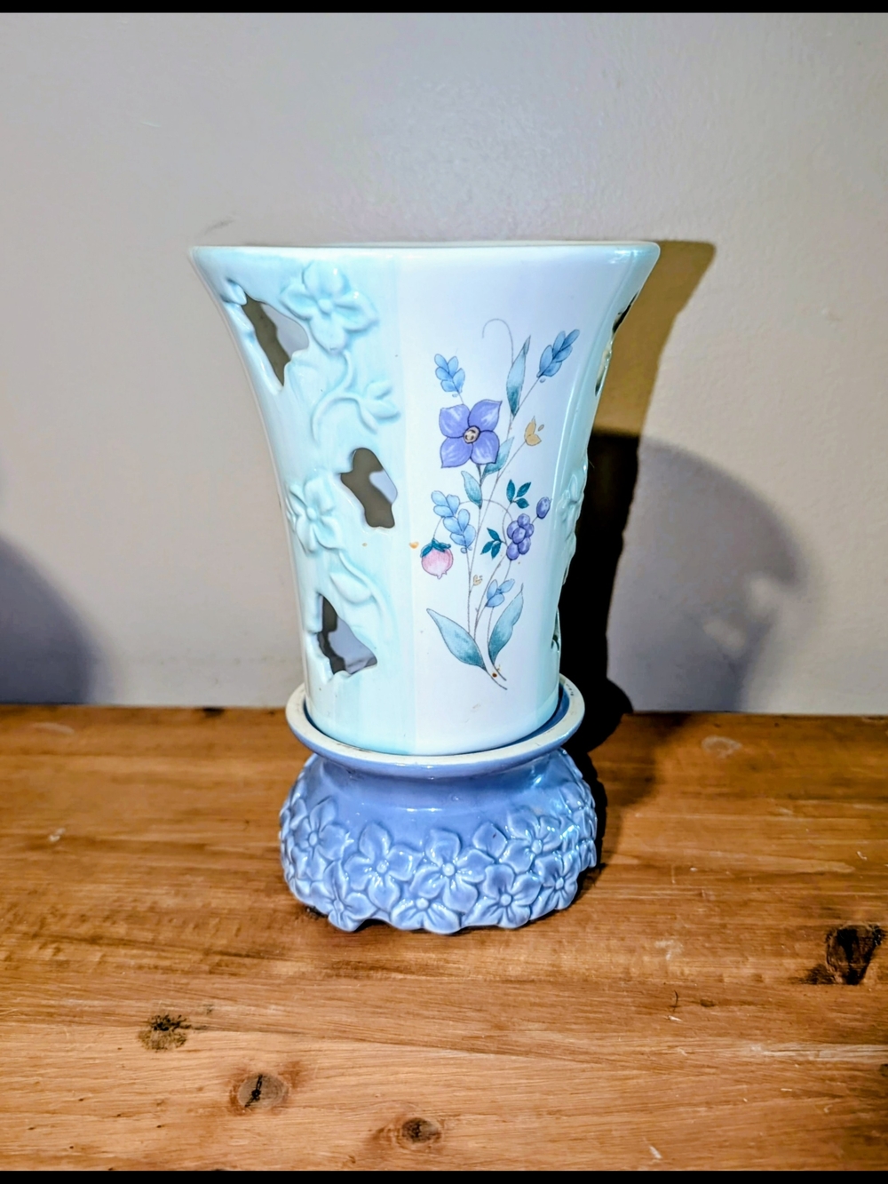 Pfaltzgraff April Tea light Candle